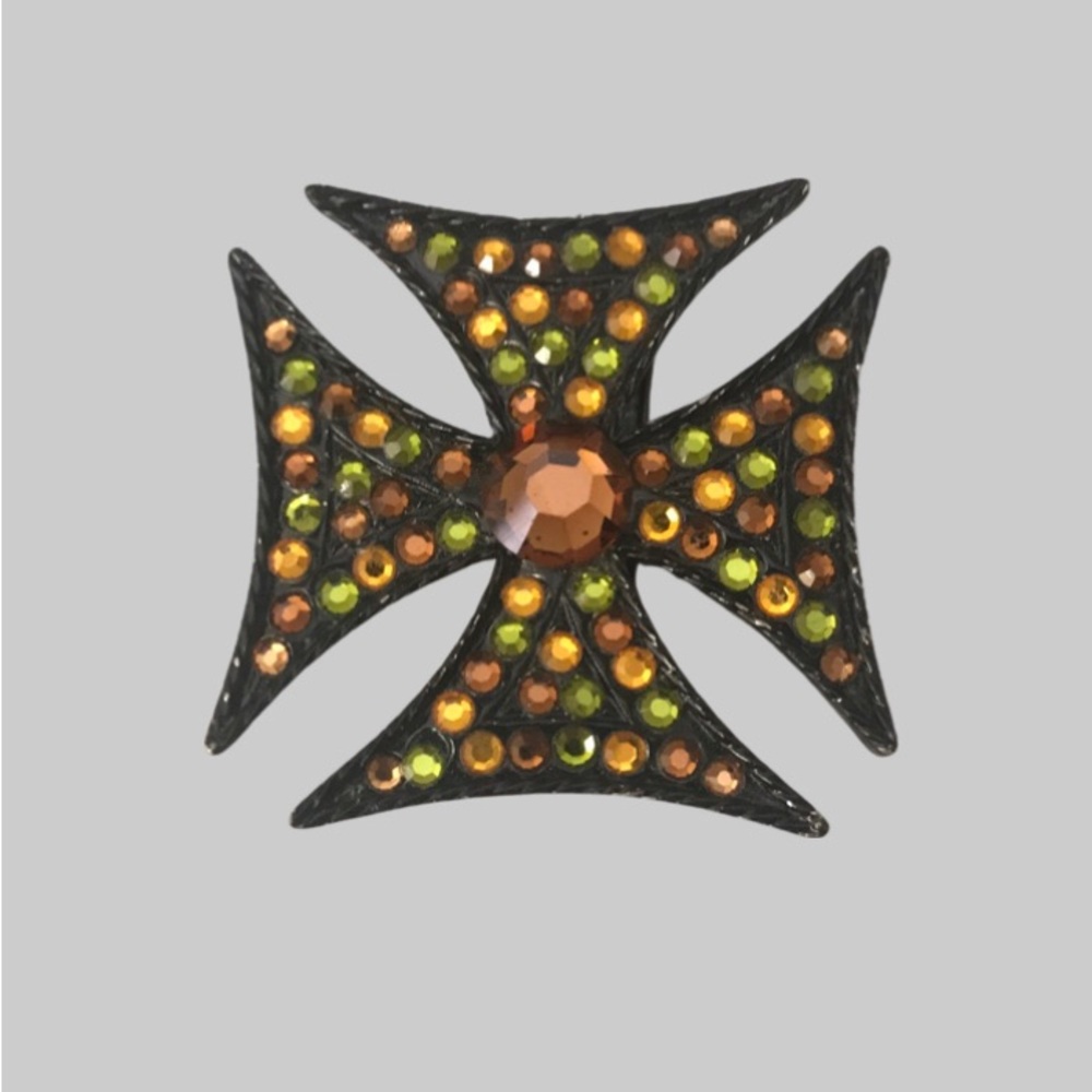 Vintage Maltese Cross Capri Pendant - Picture 2 of 8